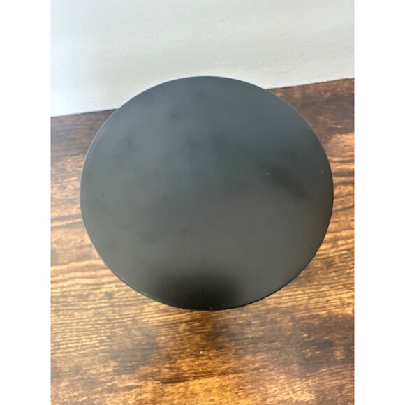 Leoben Co Man Cave Scented Candle 24oz Masculine Aromas 3-Wick Soy Vegan Wax - Picture 2 of 5